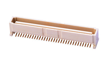 64 PIN Bit PCB Board To Board Connector 1.0MM Chiếc ghế thẳng đứng Vàng LCP vật liệu