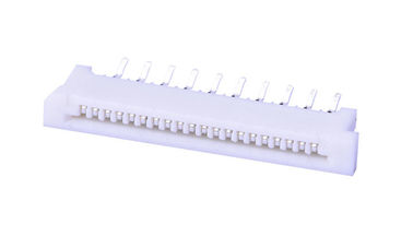 Màu trắng1 MM FPC Cable Connector PA46 Chiều cao 5,5MM Kháng cách cao