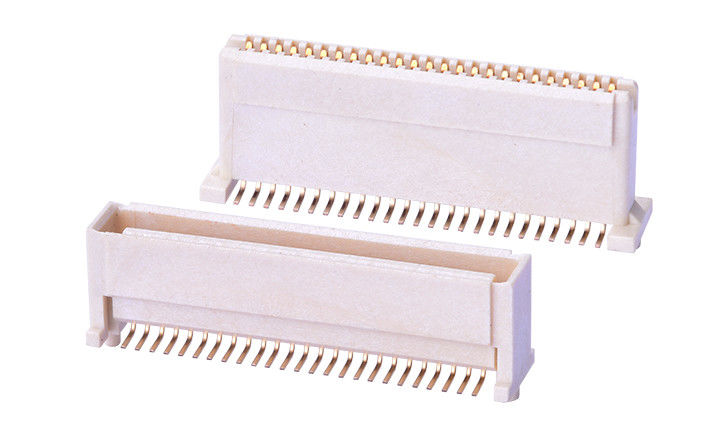 Khách hàng PCB Board To Board Connector 180 ° Dọc 1mm SMT Điện định lượng 0.5A