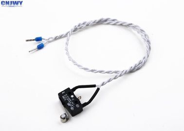 Bộ cáp điện ô tô màu trắng sợi dây PVC xoắn với công tắc nhỏ